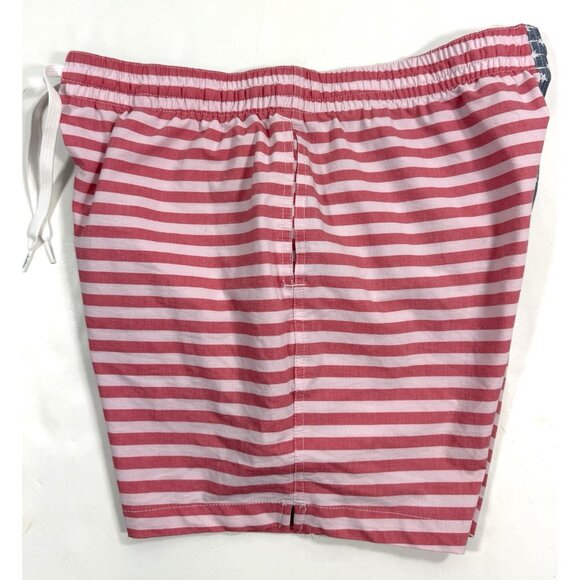 Chubbies Mens Swim Trunks The Mericas Size XL Classic 5.5" USA Flag Mesh Lined - Picture 4 of 14